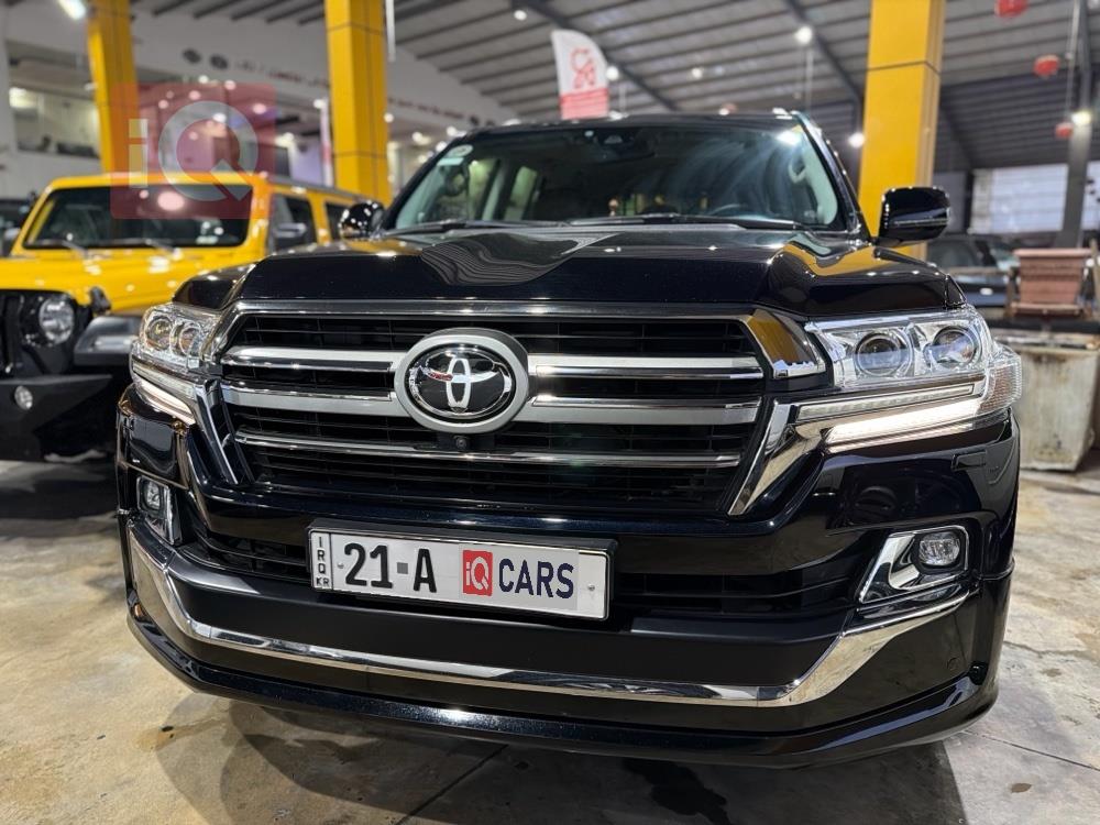 تويوتا لاندكروزر